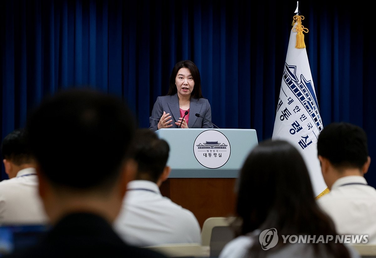 대통령실, 강선우·이진숙 거취에 "특별한 기류 변화 없…