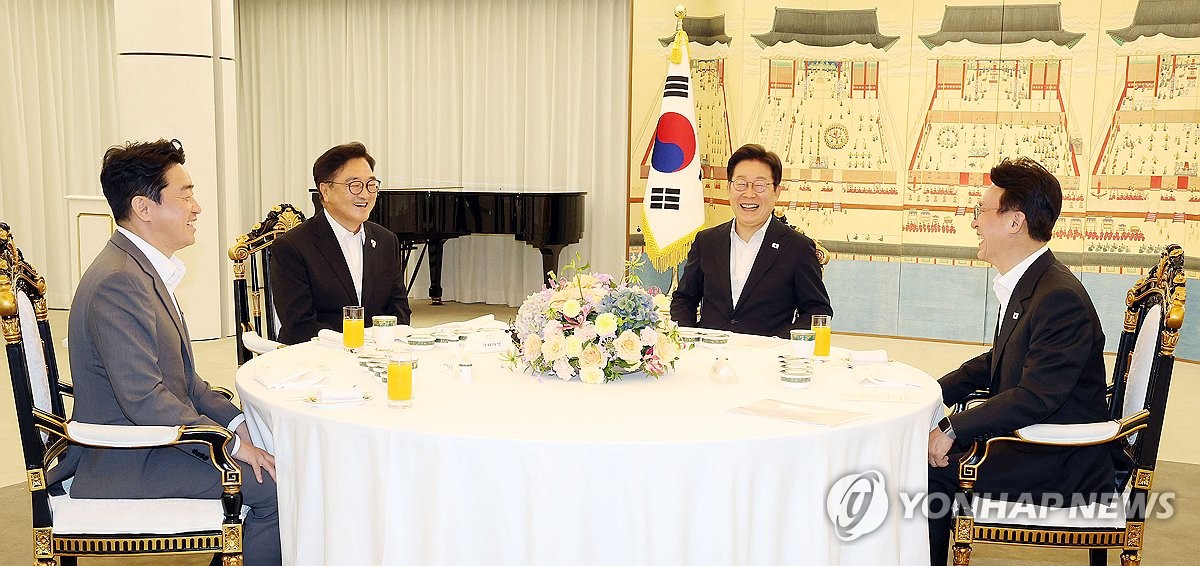 李대통령, 국회의장·총리와 만찬…"국회의 국민주권 실현…