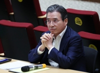 정책실장 "부동산대책, 수단 제약 안 돼…공급대책 마무리 단계"