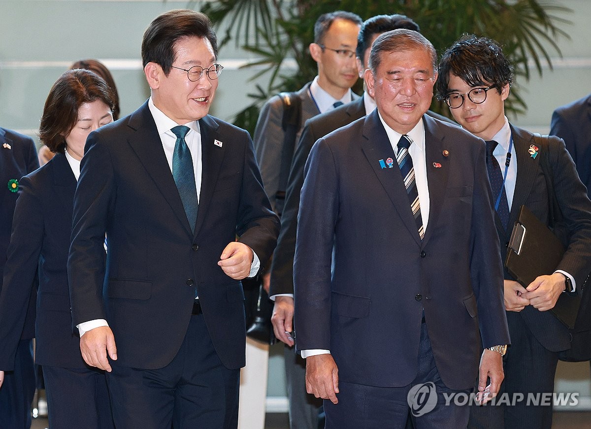 [속보] 李대통령 "한일, 협력분야 많지만 너무 가까워 불필요한 갈등도"
