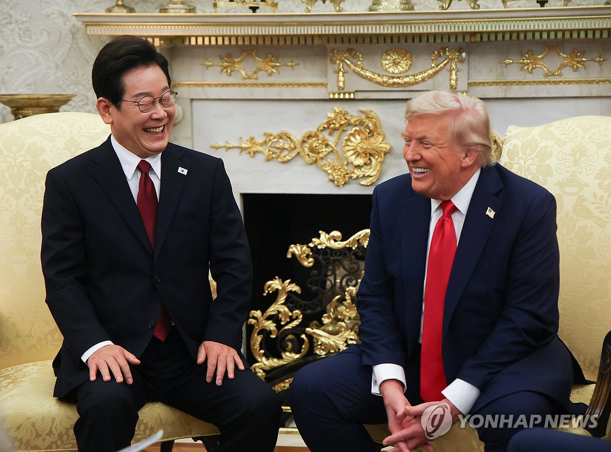 [한미정상회담] 트럼프 돌출발언에 긴장속 시작…李대통령 설명에 "오해 확신"
