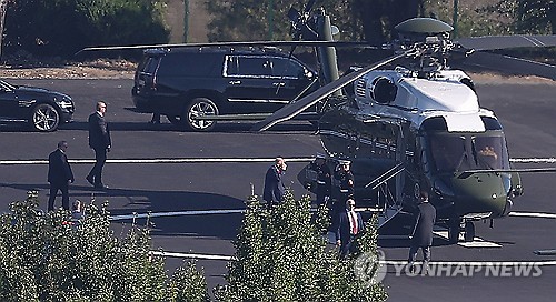 Départ pour rencontrer Xi