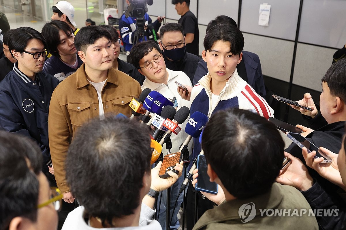 '월드시리즈 우승' 다저스 김혜성 취재 열기