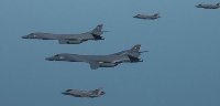 미 폭격기 B-1B 한반도 전개해 7년 만에 JDAM 투하…대북 경고장