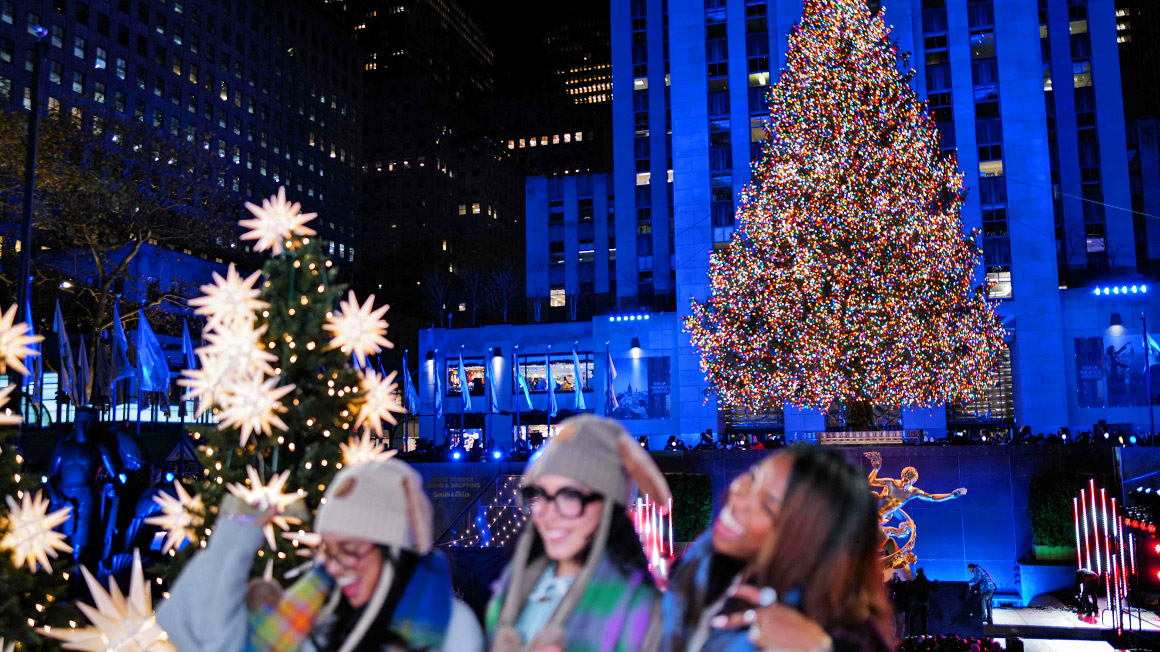 '겨울 대표 명소'…美뉴욕 록펠러센터 크리스마스 트리 점등식